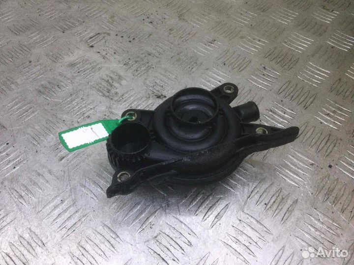 Маслоотделитель (сапун) Mercedes Vito (Viano) a611