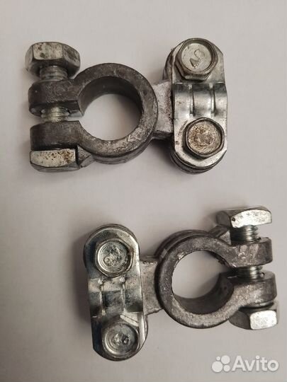 Клеммы аккумулятора универсальные комплект