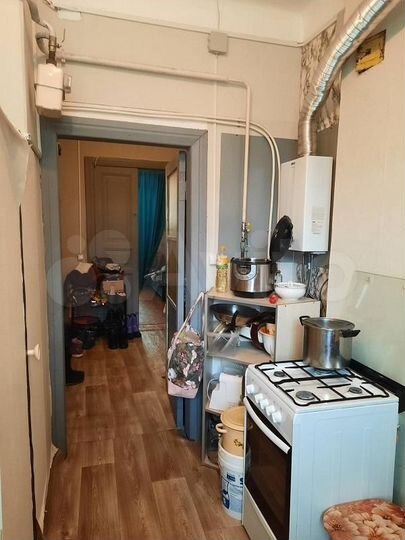 3-к. квартира, 50 м², 1/4 эт.