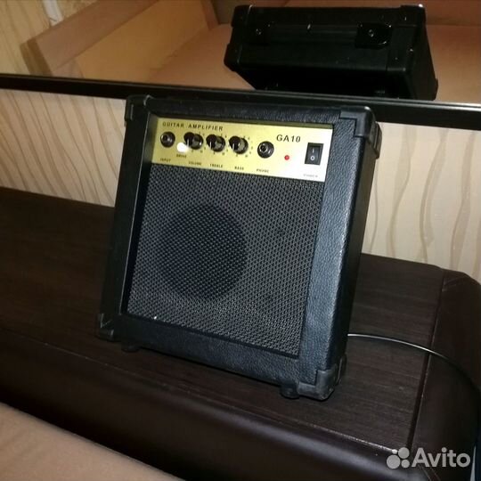 Электроакустическая гитара