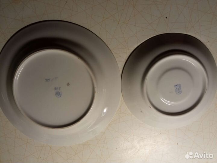 Блюдце и тарелка