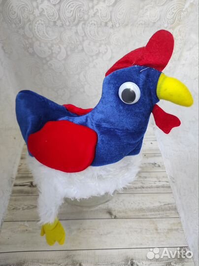 Маскарадные маски и шапки на прокат