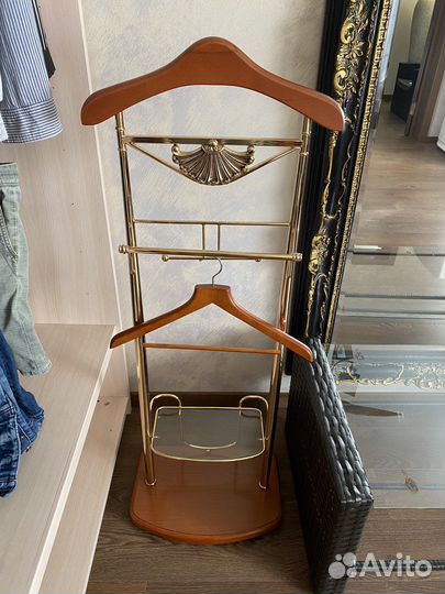 Держатель для украшений напольный