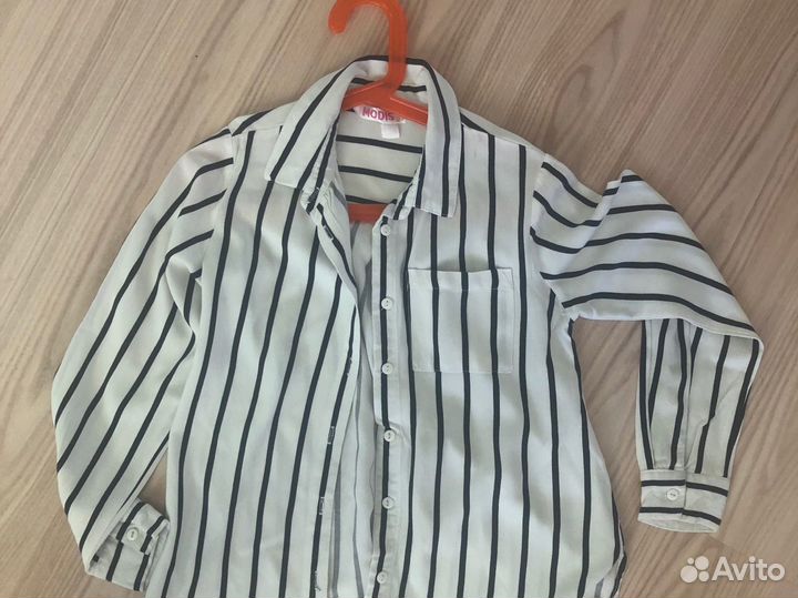 Рубашка школьная для девочки (134 размер)