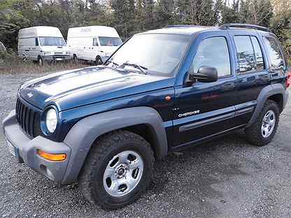 В разборе Jeep Cherokee 2003