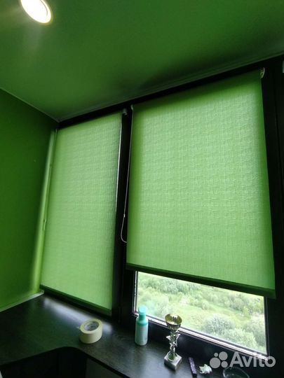 Жалюзи и рулонные шторы на окна