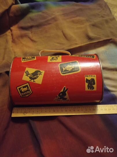 Жестяной чемоданчик СССР