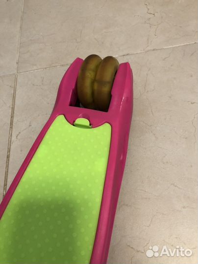 Самокат детский Trolo maxi салатово-розовый