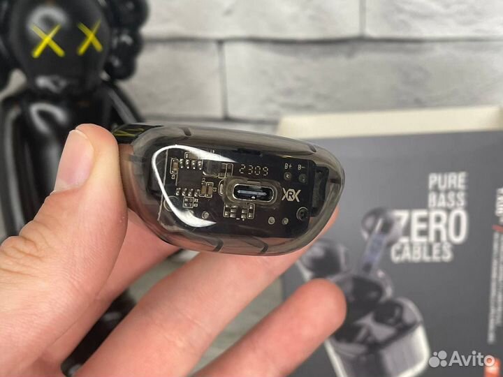 Беспроводные наушники JBL Zero