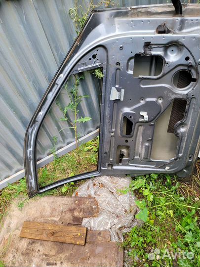 Дверь водительская на Иран саманд