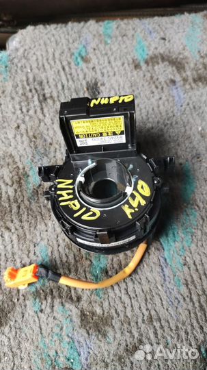 Шлейф подрулевой Toyota aqua NHP10