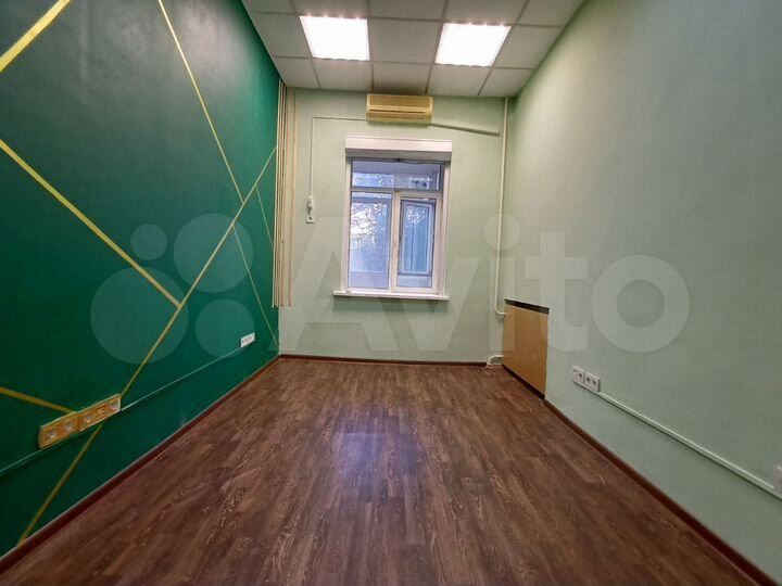 Студия Красоты или Офис на Большой Морской, 13 м²