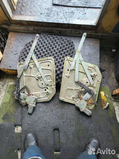 Стеклоподъёмник электрический Volvo FL7