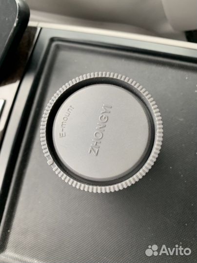 Объектив mitakon 35 mm для mark 2 sony