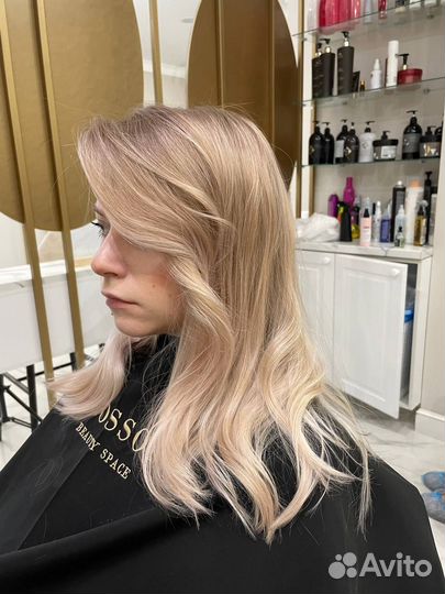 Стрижка и окрашивание волос