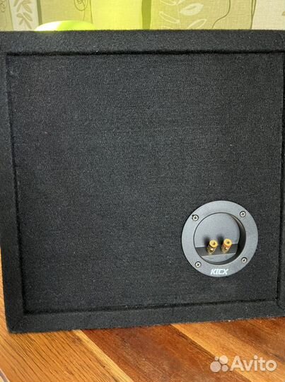 Автомобильный сабвуфер Alpine SVR 1043D