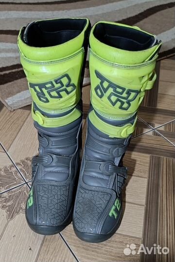 Мотоботы tiger t 2