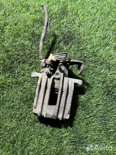 Суппорт задний Audi A4 B6 3.0 quattro