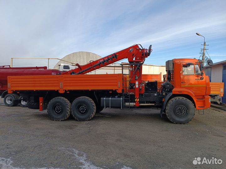 Бортовой грузовик КАМАЗ 43118-6012-48 с КМУ Horyong, 2024