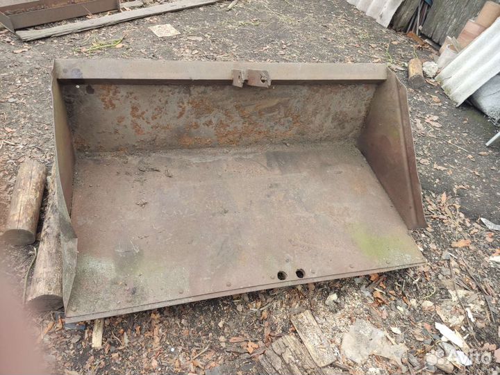Ковш на заднюю навеску трактора