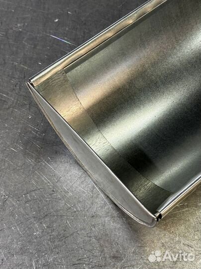 Желоб водосточной системы новый