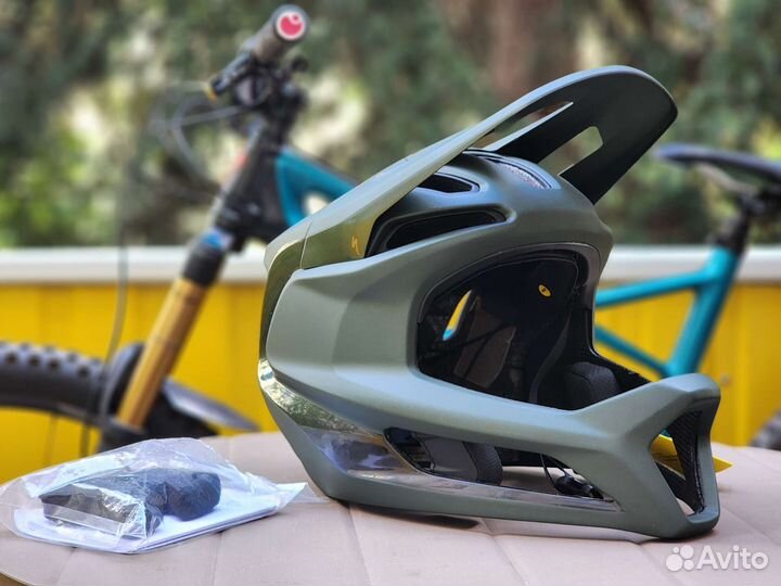 Шлем mtb Specialized Gambit, L (58-62 см)