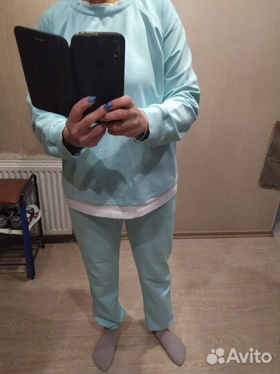 Спортивный костюм новый