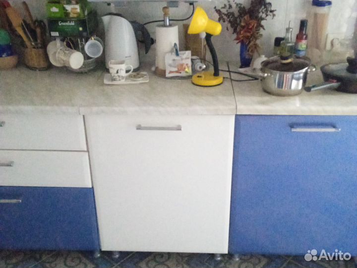 Продается кухонный гарнитур