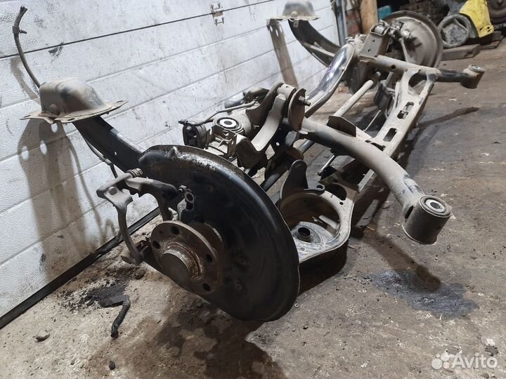 Задний подрамник балка в сборе VW Passat B6 CC B7