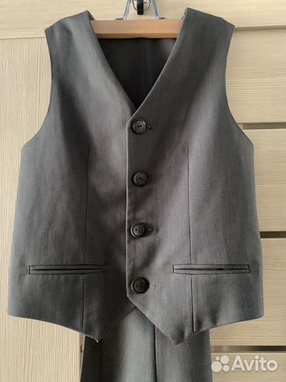 Продам школьную форму