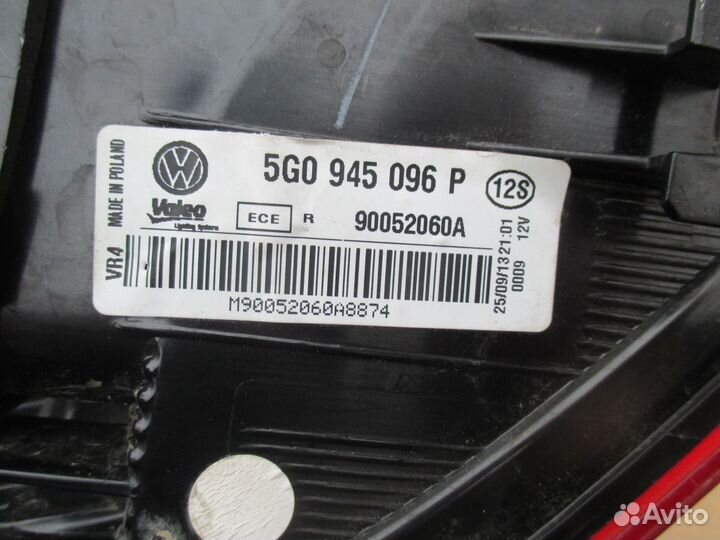 Фонарь правый VW Golf 7