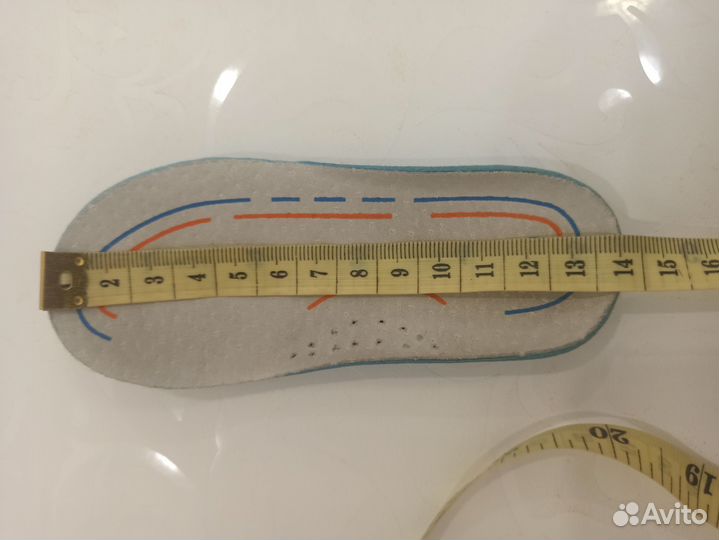 Кроссовки на мальчика 13,5 и 14 см
