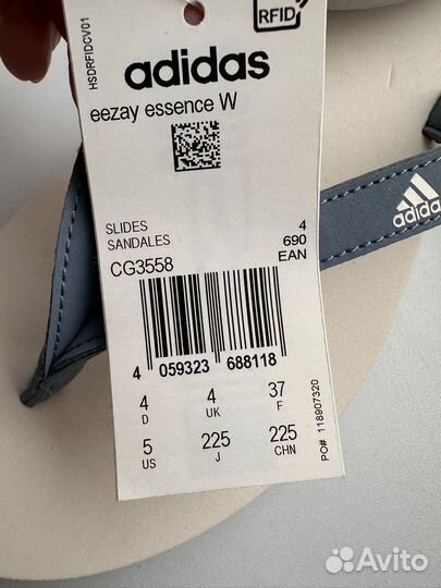 Сланцы новые adidas 36