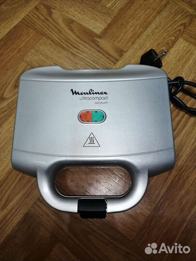 Сэндвичница Мулинекс SM154135