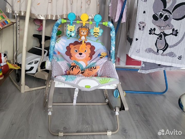 Шезлонг для новорожденных электрический бу