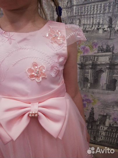 Платье нарядное