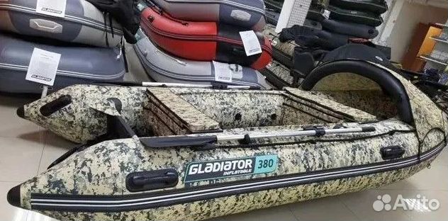 Лодка пвх Gladiator E380 PRO camo