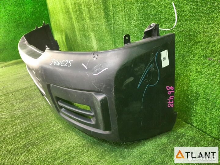 Бампер передний nissan caravan