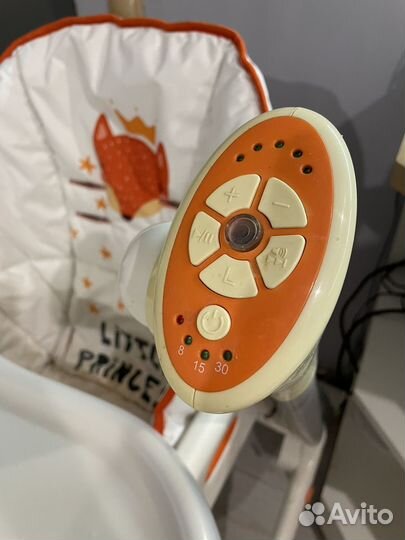 Стульчик качели для кормления 2 в 1 Babyton