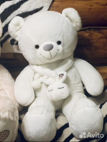 Плюшевый медведь