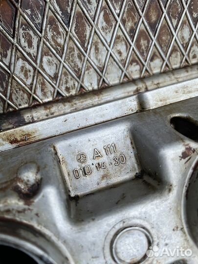 Клапанная крышка м111