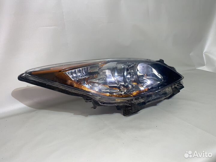 Mazda 3 BL 09- Фара правая 417