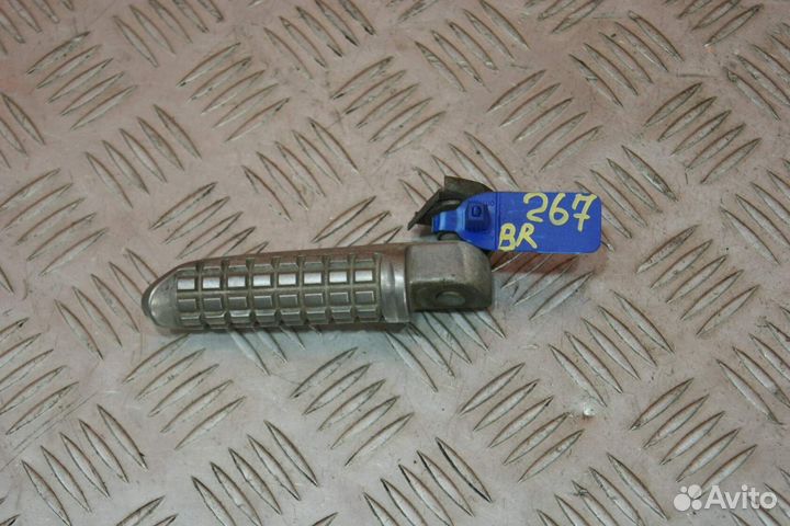 Подножка пассажира правая Kawasaki ZZR400-1