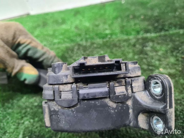 Педаль газа Lifan X60