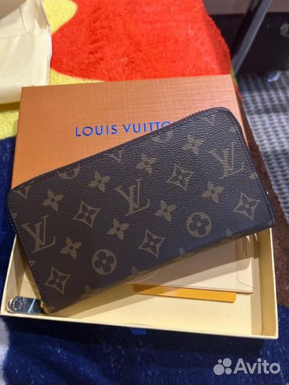 Louis vuitton кошелек