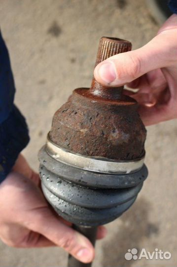 Привод левый Ford Focus 2 1.6L