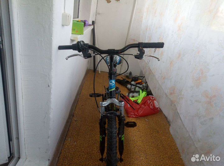 Велосепед скоросной, по бездорожею, с пружиной