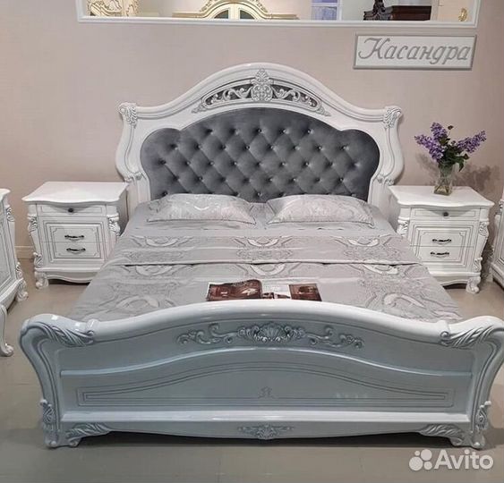 Спальный гарнитур Кассандра