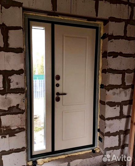 Входная металическая дверь от производителя