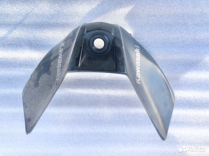 Kawasaki ER6N 2012 пластик топливного бака